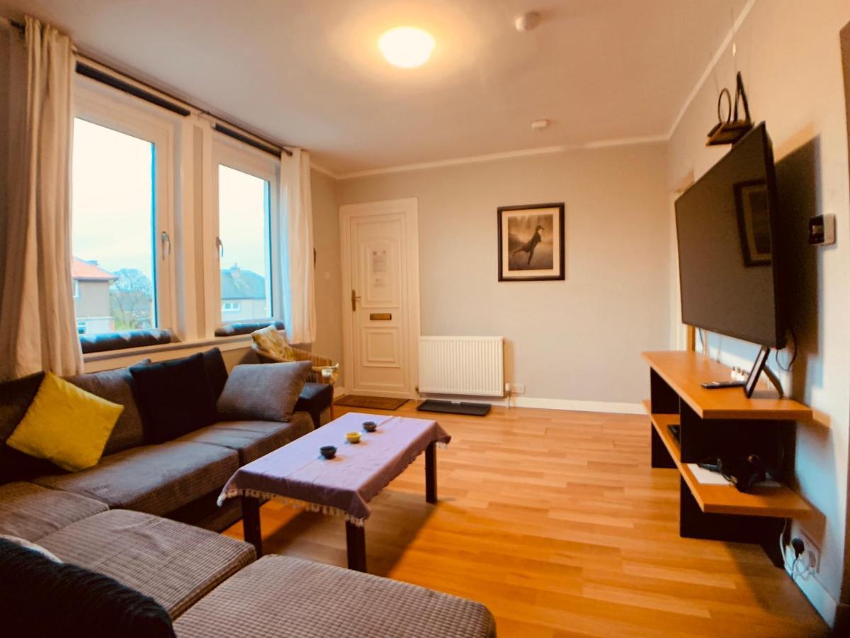 Maria- Bright And Modern City Center Apartment . EDI Exterior photo